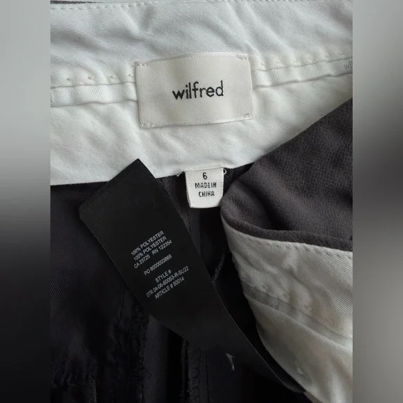 Aritzia Wilfred High‑Rise Crepette Carrot Pant in Dark Grey Size 6 - Picture 4 of 10